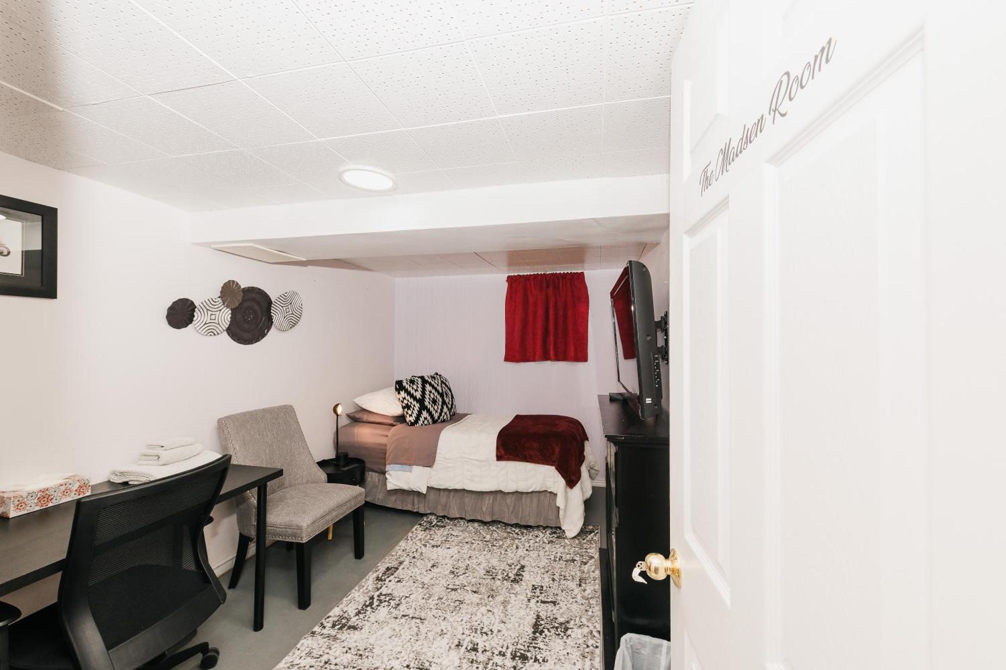 Quaint & Cozy Accommodation Edmonton Exteriér fotografie
